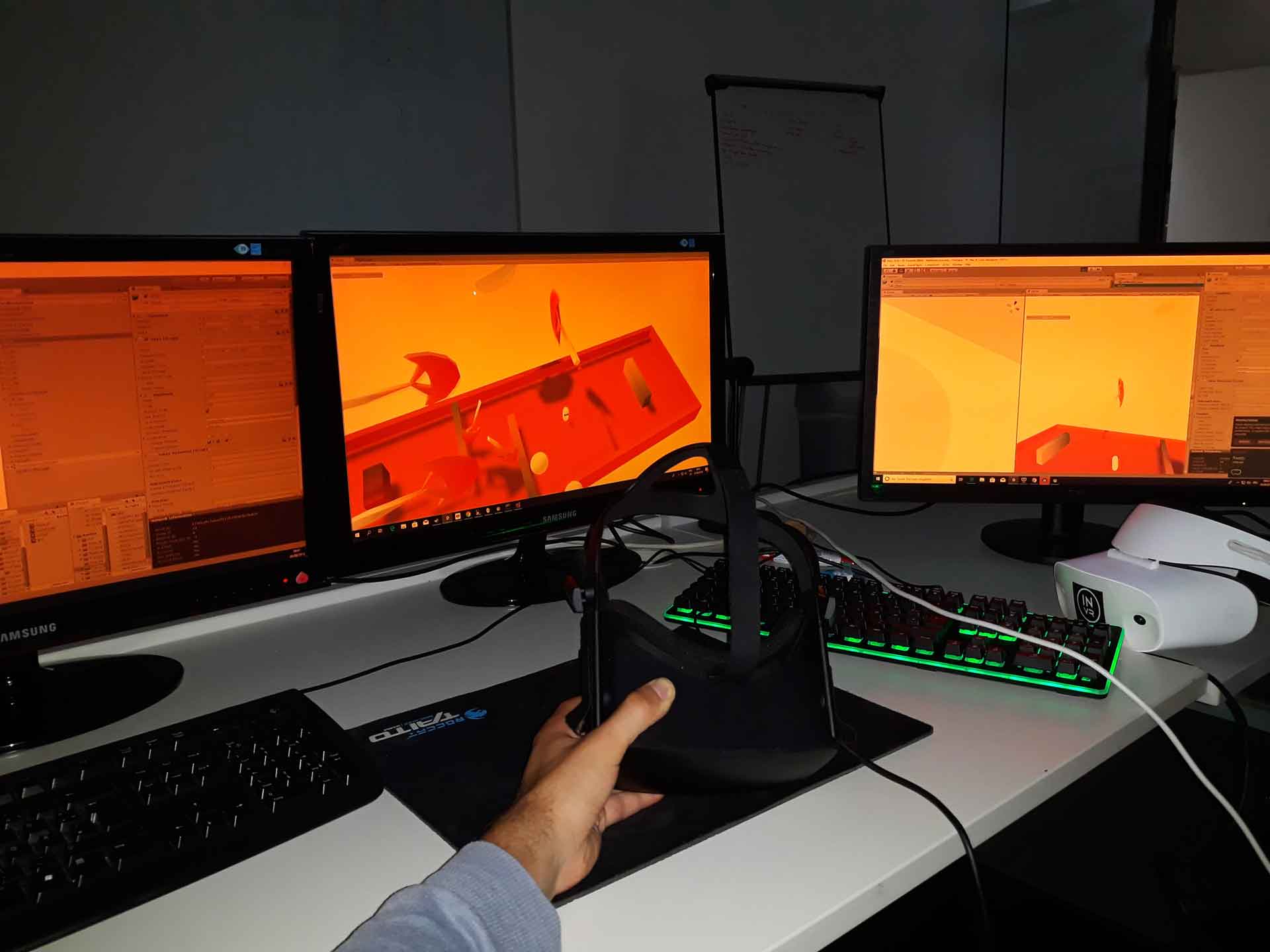 Two Player One Capsul In-Dev